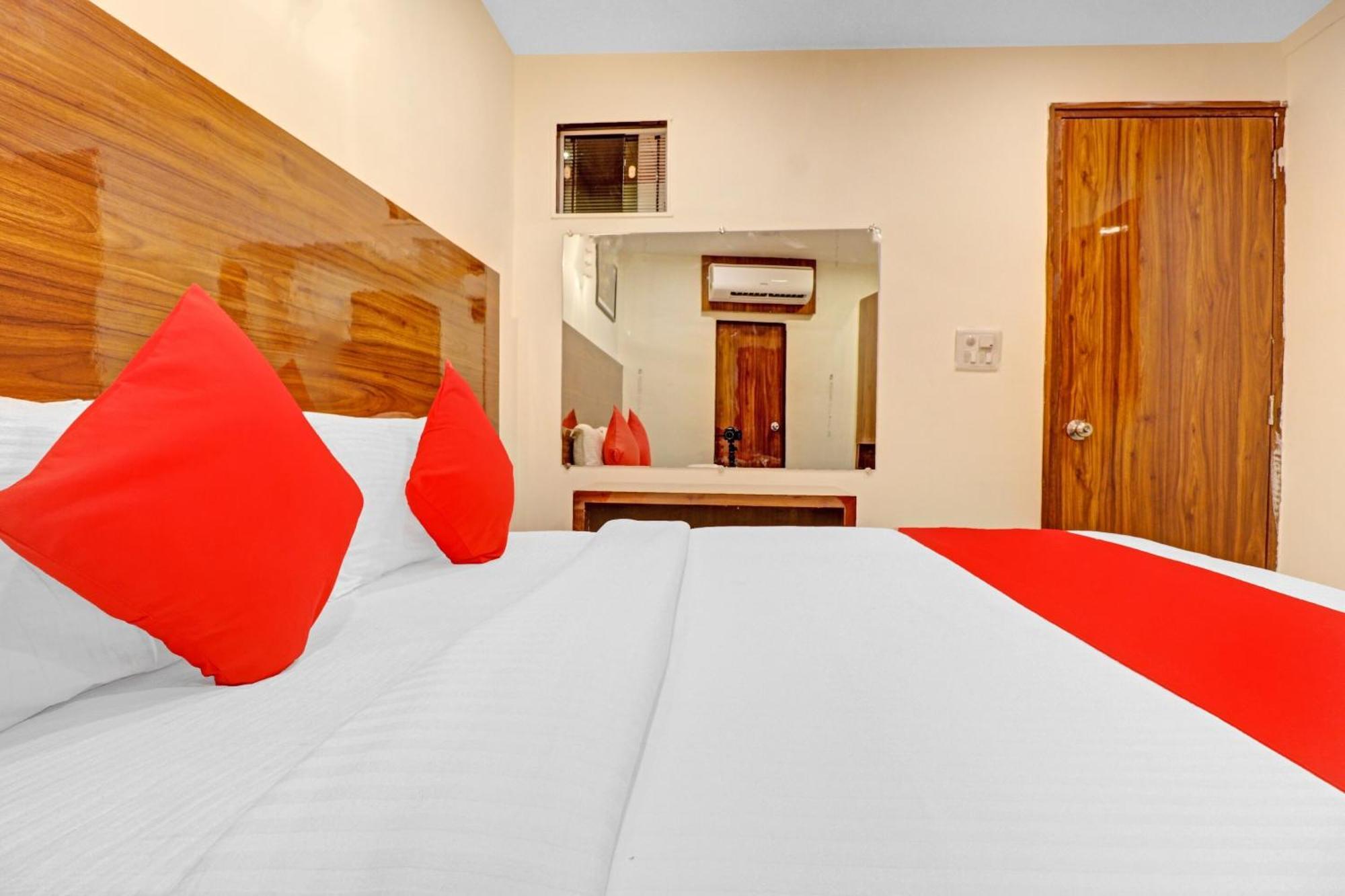 Hotel O Royal Park มุมไบ ภายนอก รูปภาพ