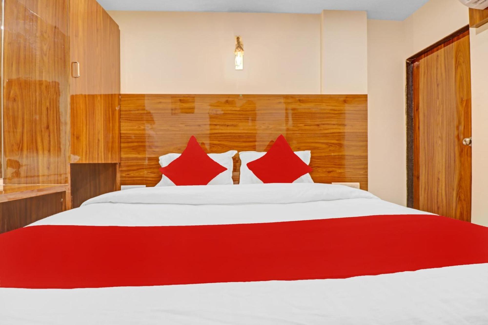 Hotel O Royal Park มุมไบ ภายนอก รูปภาพ